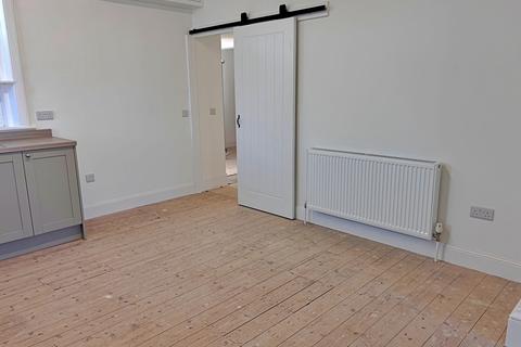 3 bedroom apartment for sale, Queen Street, Castle Douglas DG7