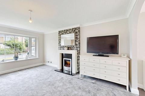 3 bedroom detached house for sale, Redwood Way, Yeadon, Leeds, LS19
