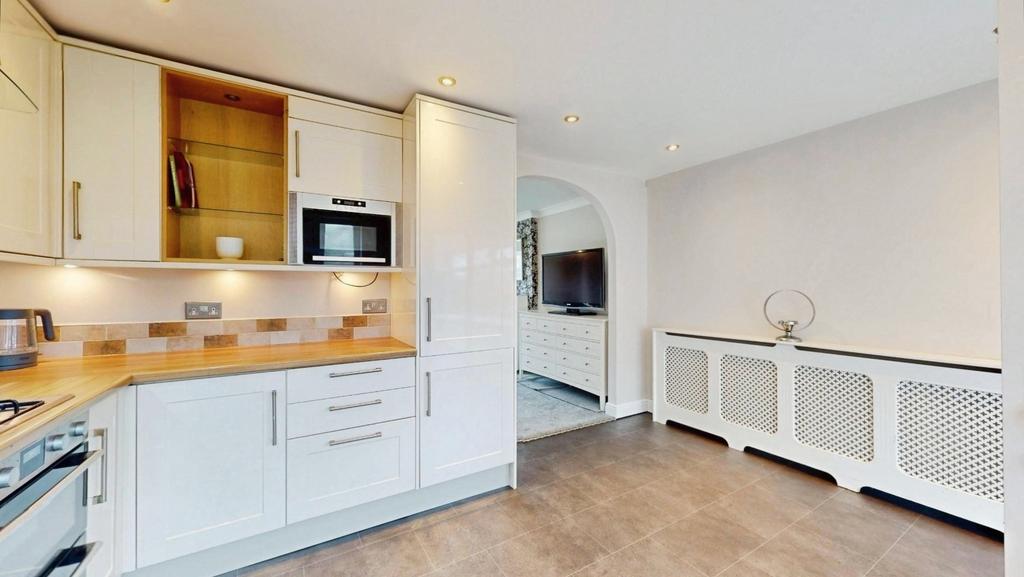 Redwood Way, Yeadon, Leeds, LS19 - View 3