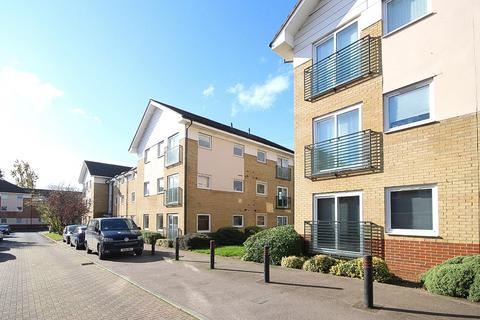 2 bedroom flat for sale, Eddington Crescent, Welwyn Garden City, AL7