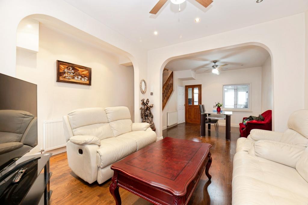 Living / Dining Room