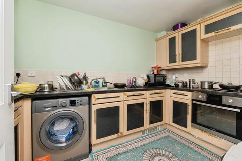 2 bedroom flat for sale, Fishponds Road, Eastville, Bristol, Somerset, BS5