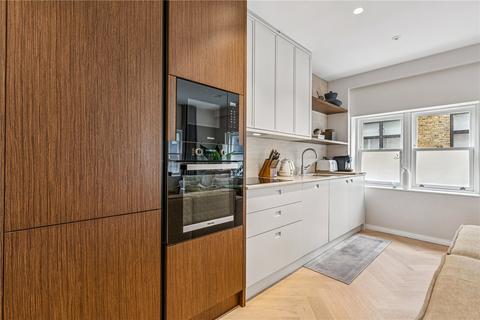 2 bedroom apartment for sale, Stukeley Street, London, WC2B