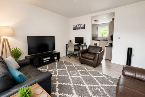 1 bedroom flat for sale, Wharf Road, Sale