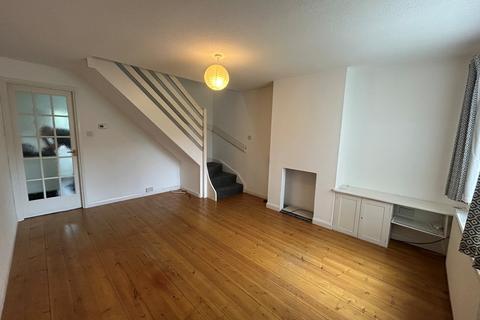 2 bedroom semi-detached house to rent, Royle Green Road, Manchester, M22