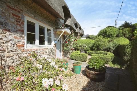 2 bedroom character property for sale, Tolley Cottages, Chute Cadley, Andover
