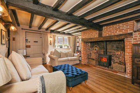 2 bedroom character property for sale, Tolley Cottages, Chute Cadley, Andover