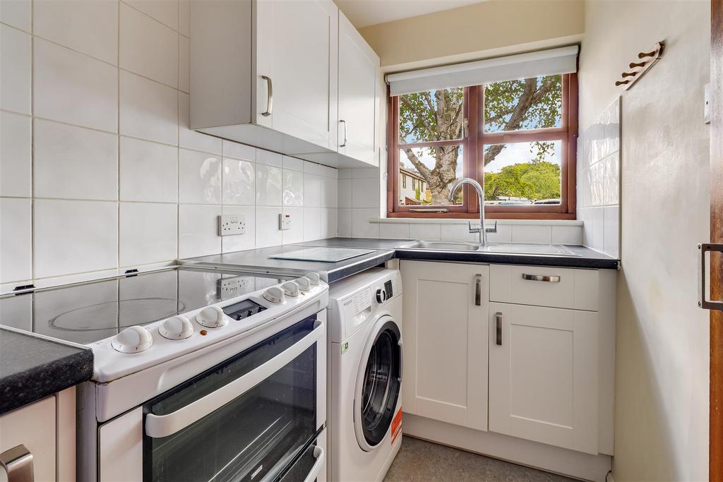 Kerridge Close, Cambridge CB1 - View 4