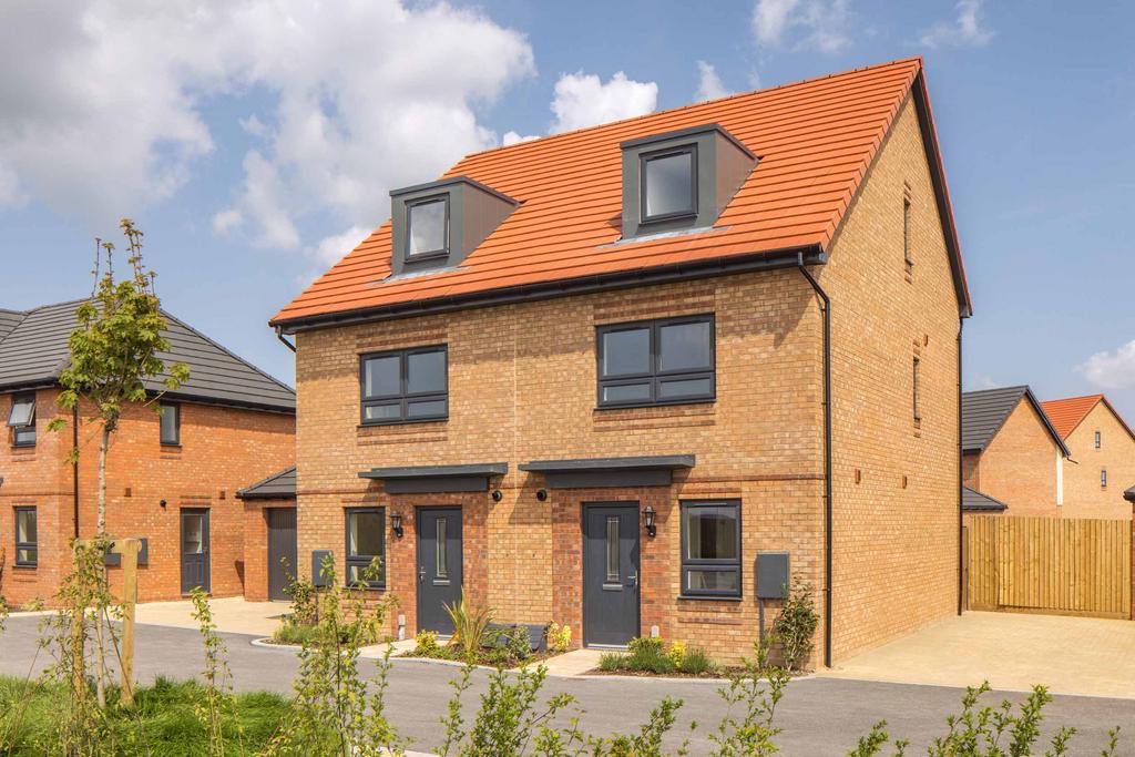 4 bedroom semi-detached house for sale