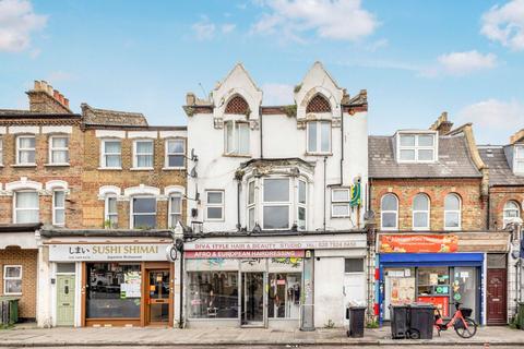 Studio to rent, Milkwood Road Herne Hill SE24