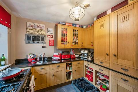 4 bedroom semi-detached house for sale, Ellershaw Lane, Conisbrough, Doncaster
