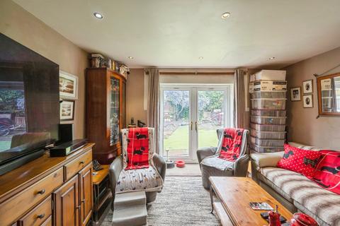 4 bedroom semi-detached house for sale, Ellershaw Lane, Conisbrough, Doncaster