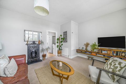 2 bedroom apartment for sale, Cedar Court, Kingsground, London, SE9