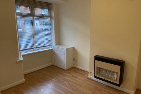 3 bedroom terraced house to rent, Patrick Street, Market Harborough