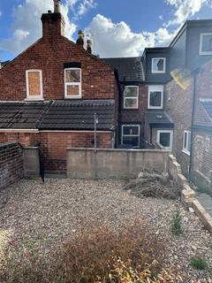 4 bedroom house to rent, Monks Road, Lincoln LN2