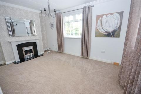 2 bedroom semi-detached house to rent, Marsden Avenue, Whitburn