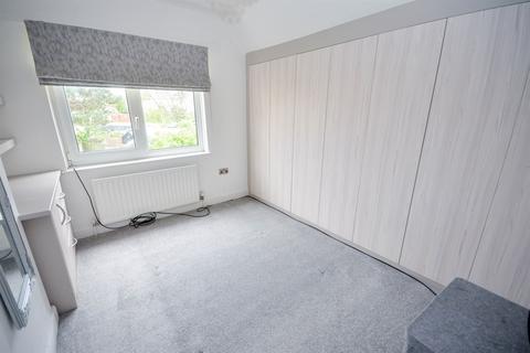 2 bedroom semi-detached house to rent, Marsden Avenue, Whitburn