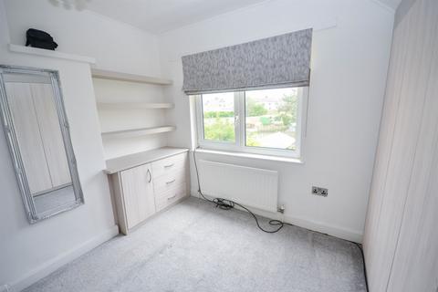 2 bedroom semi-detached house to rent, Marsden Avenue, Whitburn