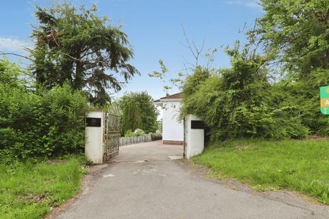 4 bedroom detached house for sale, Highlands, Tonyrefail, Porth