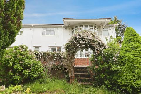 4 bedroom detached house for sale, Highlands, Tonyrefail, Porth