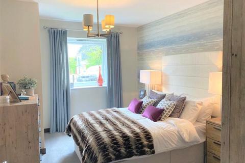2 bedroom house to rent, Houghton Way, Bury St Edmunds