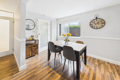 4 bedroom end of terrace house for sale, Howard Agne Close, Bovingdon Hemel Hempstead, HP3