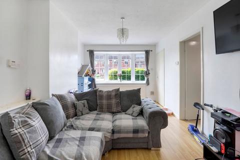 2 bedroom maisonette for sale, Carmel Gardens, Nottingham NG5
