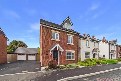 4 bedroom detached house for sale, Manor Gardens, Rhostyllen, Wrexham
