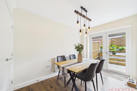 4 bedroom detached house for sale, Manor Gardens, Rhostyllen, Wrexham