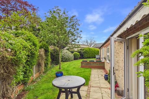 2 bedroom semi-detached bungalow for sale, Driffield, East Riding of Yorkshire YO25