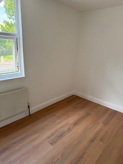 4 bedroom terraced house to rent, Tawney Road, London, London, SE288EF