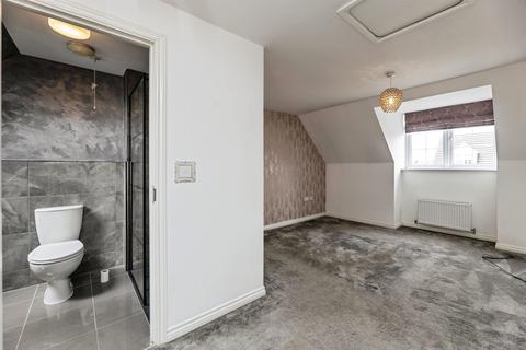 3 bedroom semi-detached house for sale, Silkstone Road, Featherstone, Pontefract