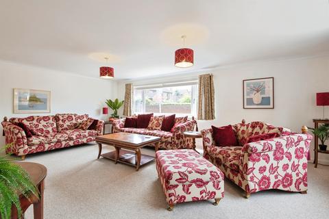 4 bedroom detached house for sale, Old North Road, Bassingbourn, Royston
