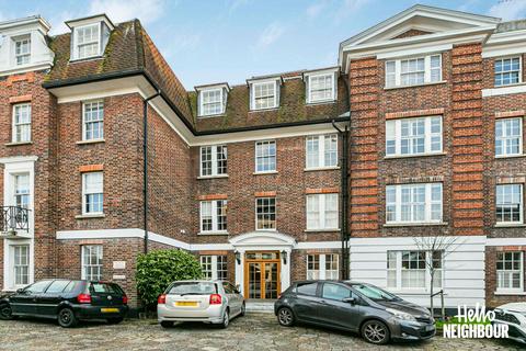 3 bedroom apartment to rent, Putney Hill, London, SW15