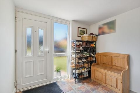 4 bedroom detached house for sale, Walnut Way, Ickleford, Hitchin, Hertfordshire, SG5