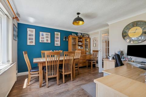 4 bedroom detached house for sale, Walnut Way, Ickleford, Hitchin, Hertfordshire, SG5