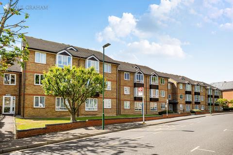 1 bedroom flat for sale, Thicket Road, Sutton