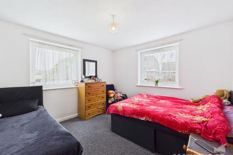 2 bedroom apartment for sale, Regis Court, High Street