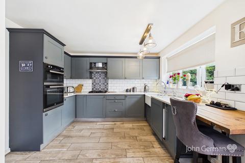 5 bedroom detached house for sale, Coniston Gardens, Ashby-de-la-Zouch