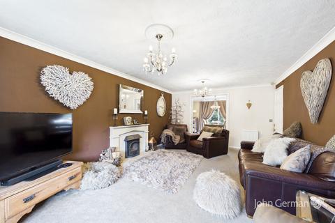 5 bedroom detached house for sale, Coniston Gardens, Ashby-de-la-Zouch