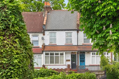 Stoats Nest Road, Coulsdon CR5
