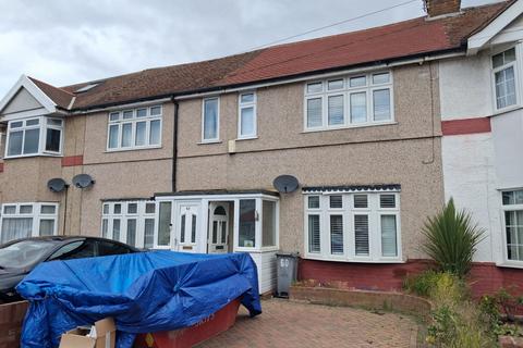 2 bedroom terraced house for sale, Cranleigh Road, Lower Feltham,TW13