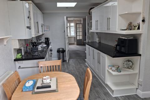 2 bedroom terraced house for sale, Cranleigh Road, Lower Feltham,TW13