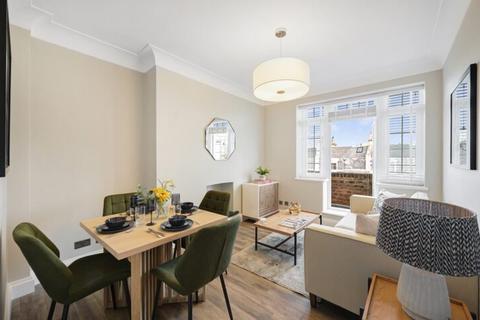 2 bedroom flat to rent, Stafford Court, Kensington High Street, London