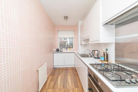 2 bedroom flat to rent, Floral Street, Covent Garden, London