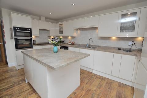 3 bedroom detached bungalow for sale, Haere Mai, Tattershall Road, Woodhall Spa