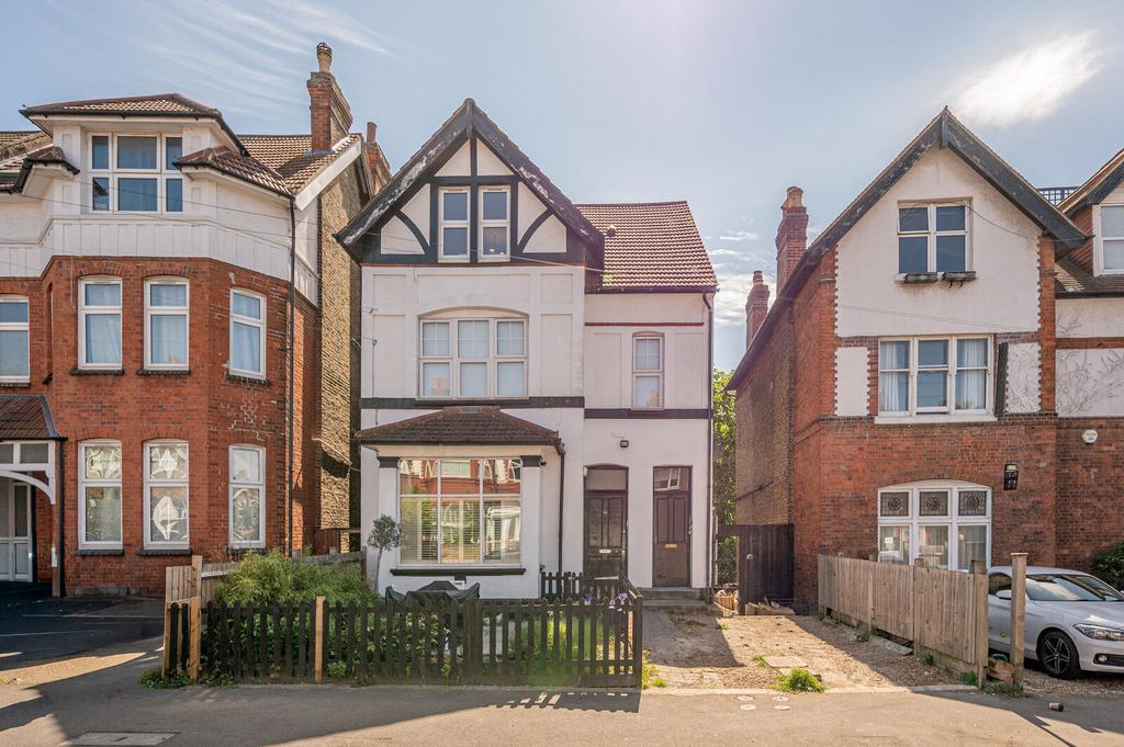 Apartment in London, Streatham - View 3