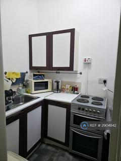 Studio to rent, High Lane, Manchester, M21