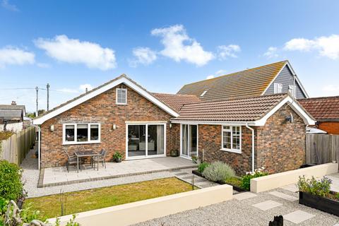 4 bedroom bungalow for sale, Seaview Road, Greatstone, New Romney, Kent, TN28