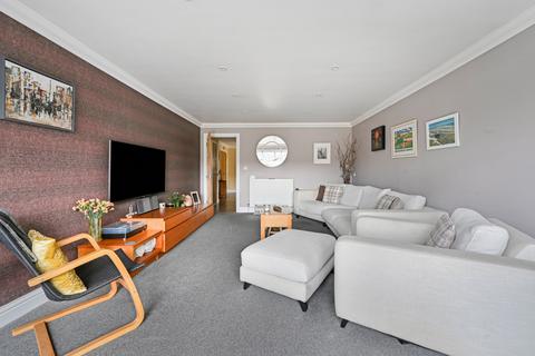 4 bedroom bungalow for sale, Seaview Road, Greatstone, New Romney, Kent, TN28